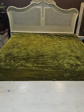 Vintage 1970s Sears Crushed Velvet Bedspread